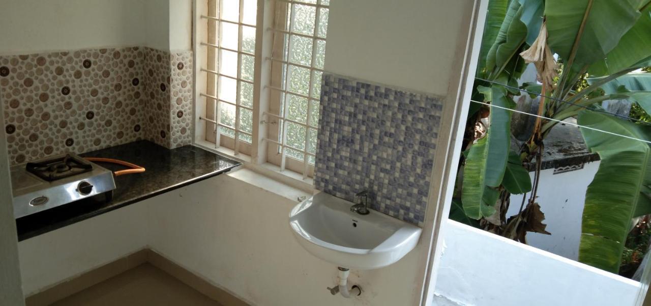 Jestine Homestay Kochi Exterior photo